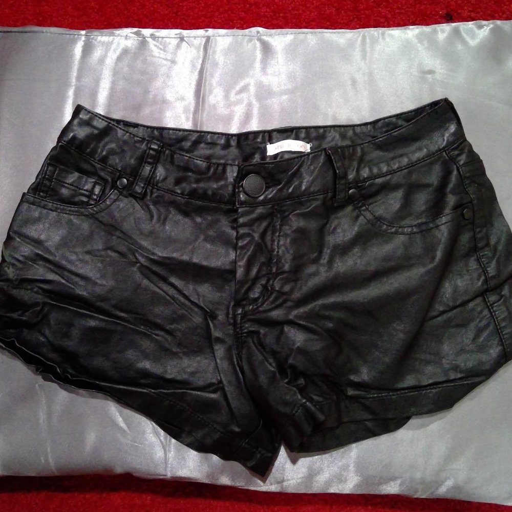 Xhilaration black faux leather short-shorts